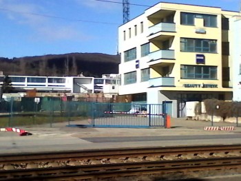 KLIMATIZOVANÉ KANCELÁRIE 200 M2 RAČIANSKA